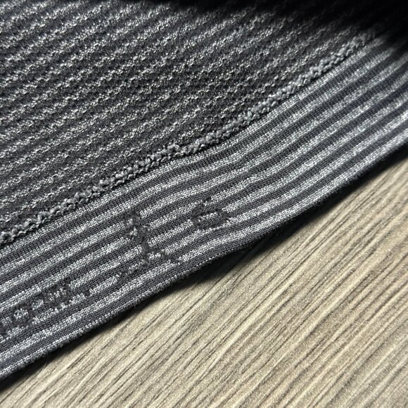 Lululemon Women's Run: Swiftly Tech Racerback - Black/White Striped - Picture 5 of 7